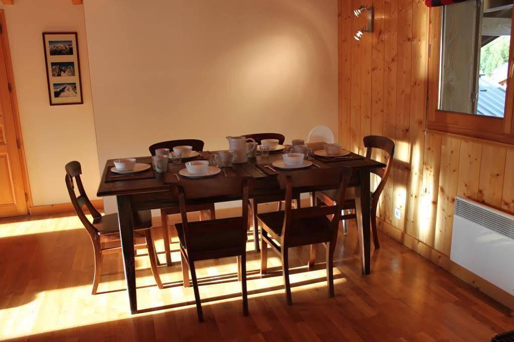 Apartment Capucin - A 3 Bedroom Chamonix Mountain Loft エクステリア 写真